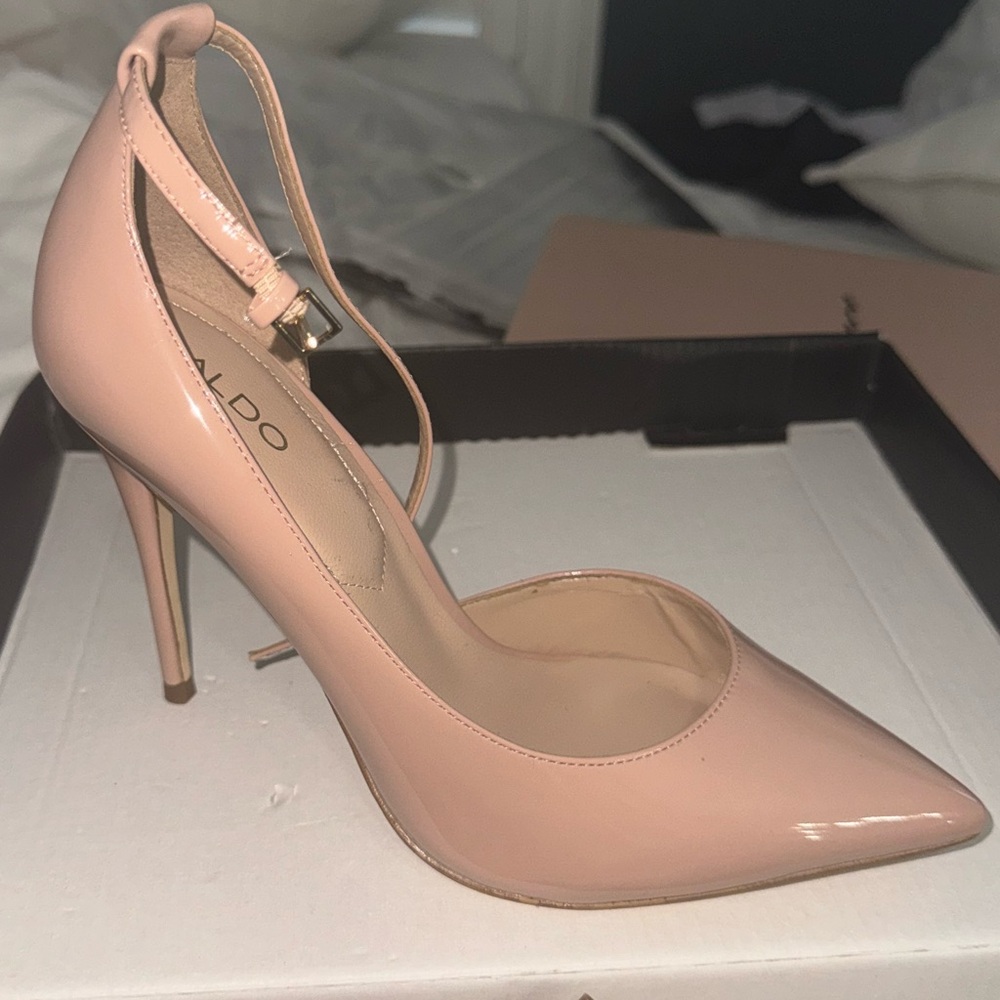 Aldo heels (new)